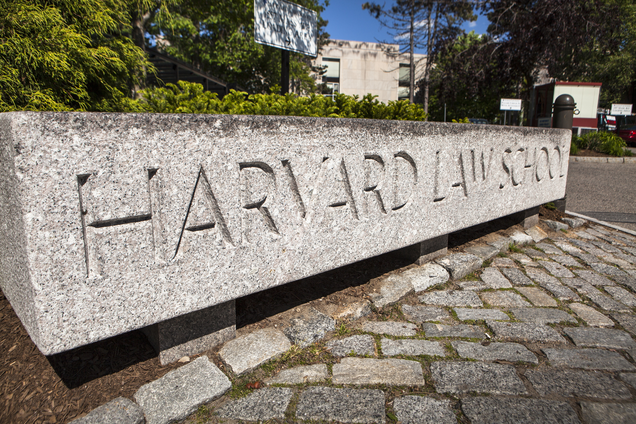 How to get into Harvard Law School